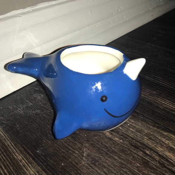 5/$25 Small Narwhal Ceramic Planter - Picture 4 of 15